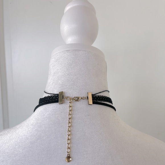 Bauble Bar layered choker - Picture 3 of 6